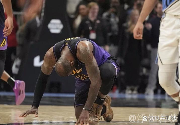 “克努佩尔砍下33分无力回天 公牛129-126击败黄蜂终结连败” “克努佩尔砍下33分无力回天 公牛129-126击败黄蜂终结连败”