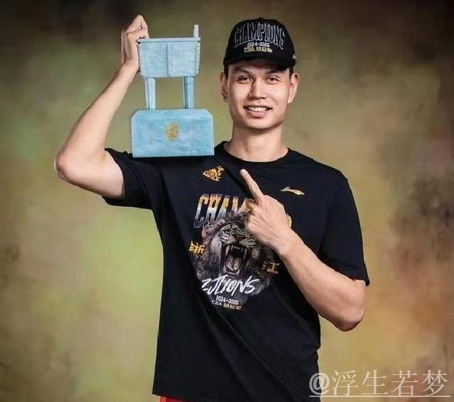 许钟豪兼任长沙勇胜助教及球员,NBL球队巡礼解析 许钟豪兼任长沙勇胜助教及球员,NBL球队巡礼解析